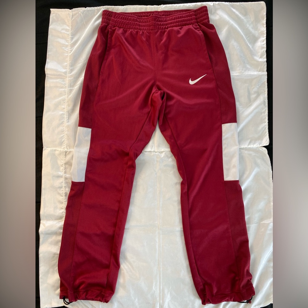 Nike Dri-Fit track pants/jogger’s burgundy & white size Small. Used